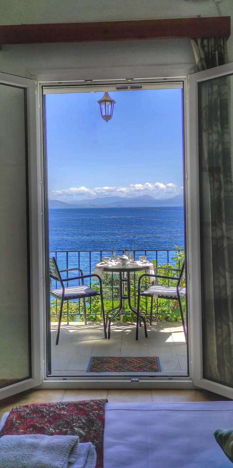 Villa Fourtuna Apartment Agios Ioannis Peristerion Extérieur photo