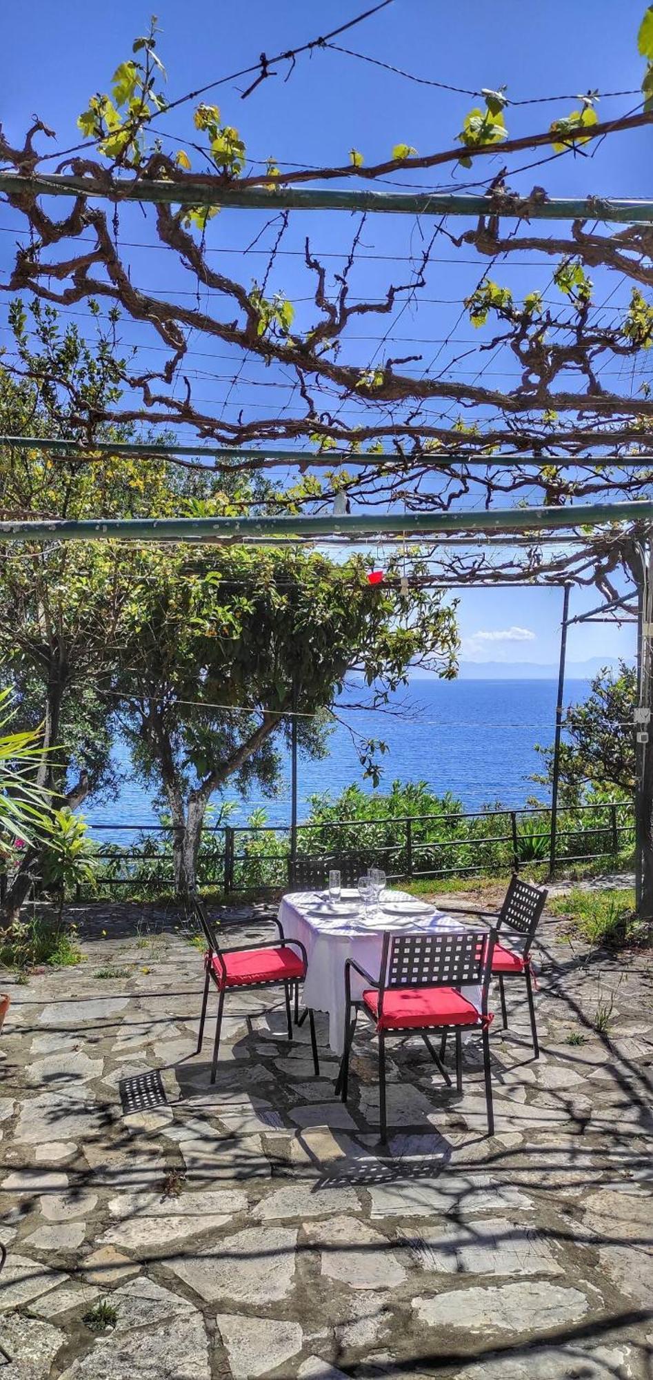 Villa Fourtuna Apartment Agios Ioannis Peristerion Extérieur photo