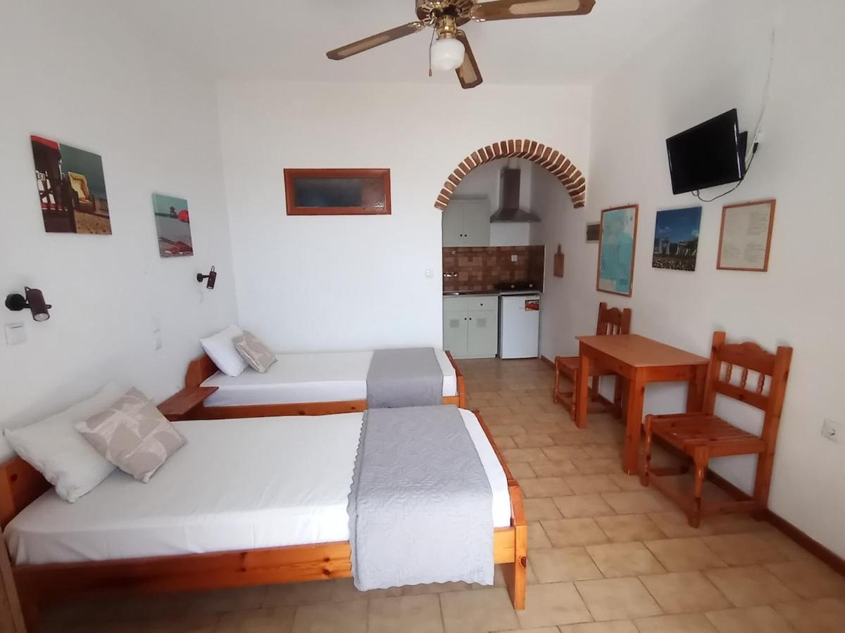 Villa Fourtuna Apartment Agios Ioannis Peristerion Extérieur photo